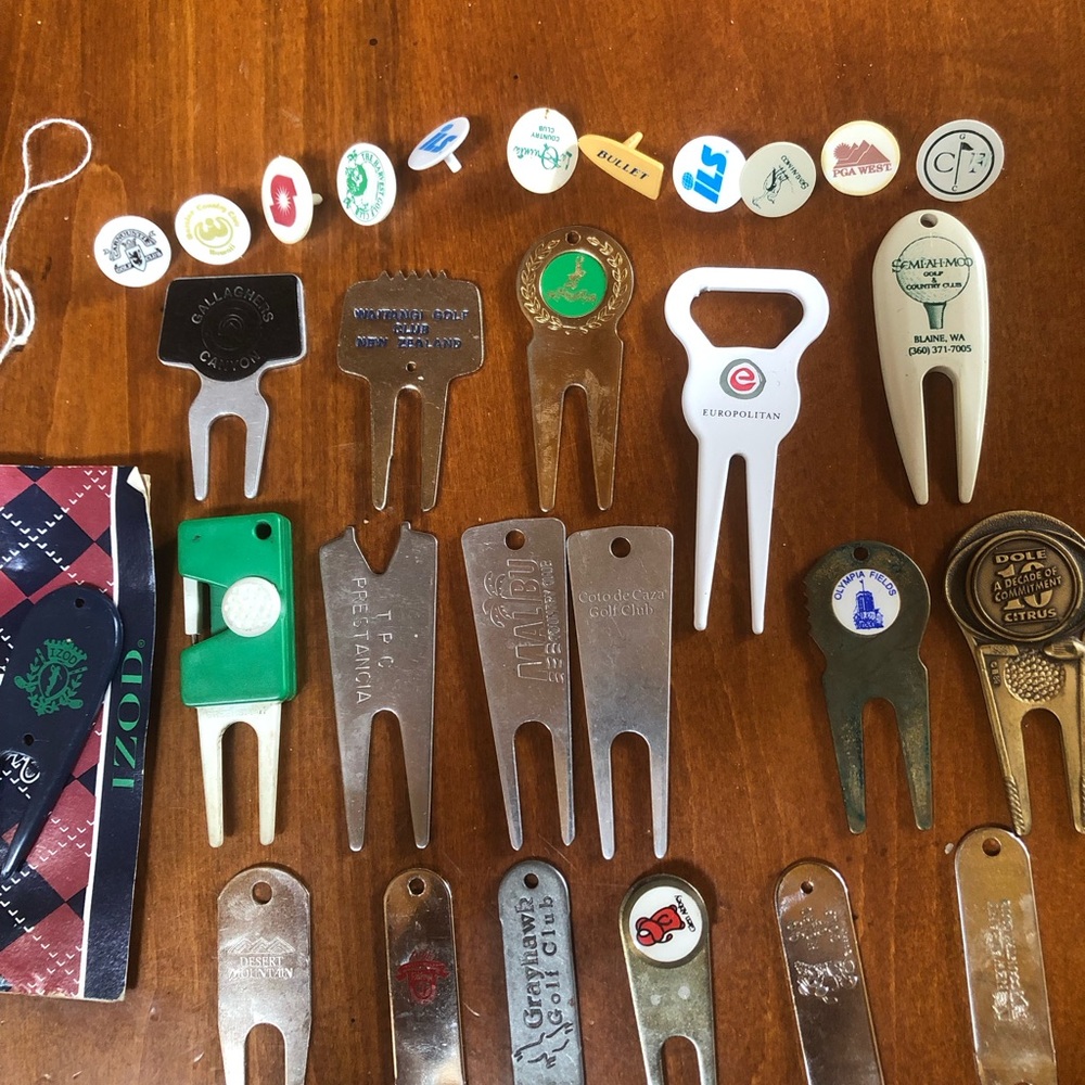 Golf Vintage Divot Repair Tools and Ball Markers - Mixed Metal & Plastic